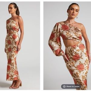 One shoulder maxi dress